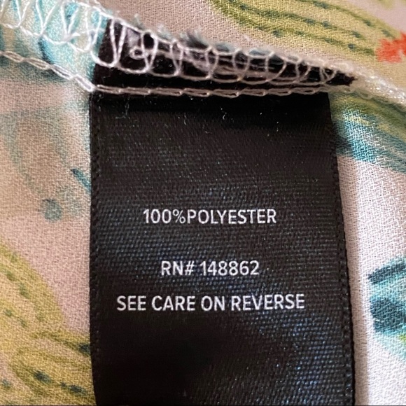 Torrid Abby White Green Cactus Georgette Blouse‎ Size 2/2X #15046572 - Picture 7 of 9